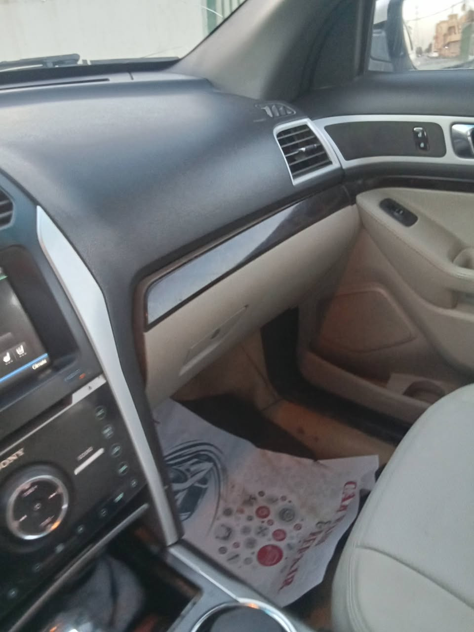 السلام عليكم فورد اكسبلور 7راكب لمتد كراسي جلد كهرباء تخم تاير صدر جديد شاشة كبيرة تدفئة تبريد بالكشنات رقم بغداد موديل 2011 فول عدا الفتحة السيارة جاهزة بدون نقص صور الحادث بالمنشور  مكانها بغداد السعر120 الاستفسار ***********
