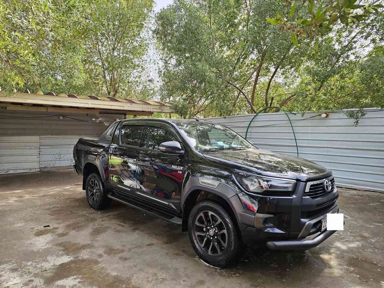 سلام عليكم عندي سياره للبيع بيكم هايلوكس موديل 2023 رقم اربيل كير وتماتيك مكفول كفال عام ماشيه 40 ألف عنوان بغدادالرقم  ولشراي يتصل على ***********
