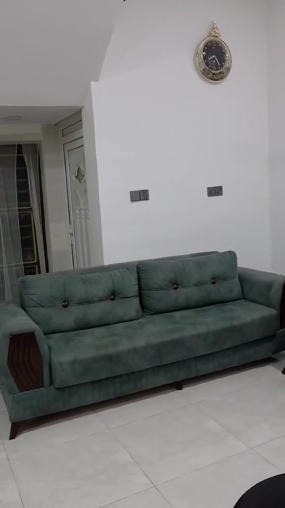 تفاصيل
بيت ١٢٠متر طابو صرف ركن الابعاد 9.5 *12.5
يتكون من مطبخ داخلي وخارجي 
 وصاله وهول وغرفه وثلاث مجمعات صحيه علما البناء على الطراز الحديث الموقع البكرلي خلف المعلب ***********
