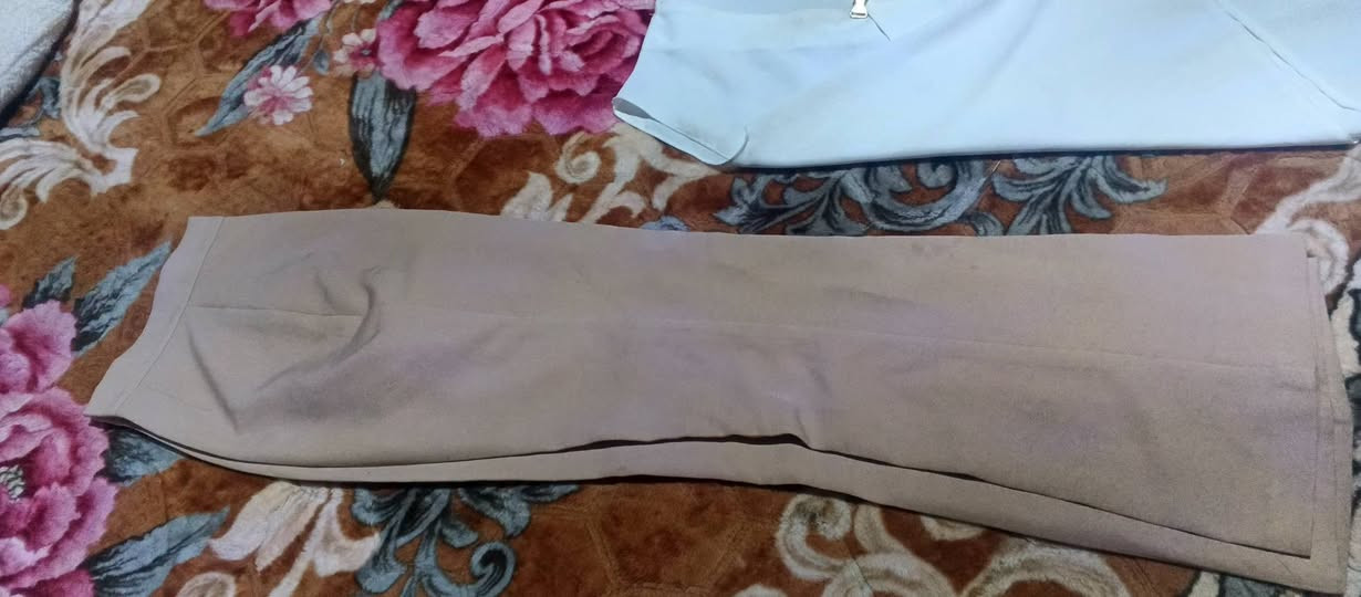 قاط بيجي وفستان وكل واحد لبسة وحدة الاسود نص ساعة وثنينهم سعرهم 50 اشتريتهم ب100 القاط وياه حذائين بيجي وابيض واريدهن بسعر مرتب لان ثنينهن لبسة وحدة كون سعر معقول لان لو ما العوز ما ابيع والله ثنينهم غالين ع گلبي 😔💔وجزاكم خير


**إذا كنت صاحب هذا الإعلان وتريد حذفه لأي سبب، رجاءا أرسل رسالة إلى الدعم الفني**