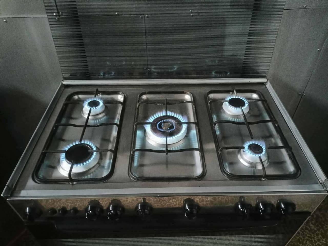 طباخ تكنو عشتار مصري..نظيف جدا
قياس 90 ×60
شغال كامل عيون وفرن...
الفرن نظام خطين
السعر 175 بي مجال قليل


**إذا كنت صاحب هذا الإعلان وتريد حذفه لأي سبب، رجاءا أرسل رسالة إلى الدعم الفني**