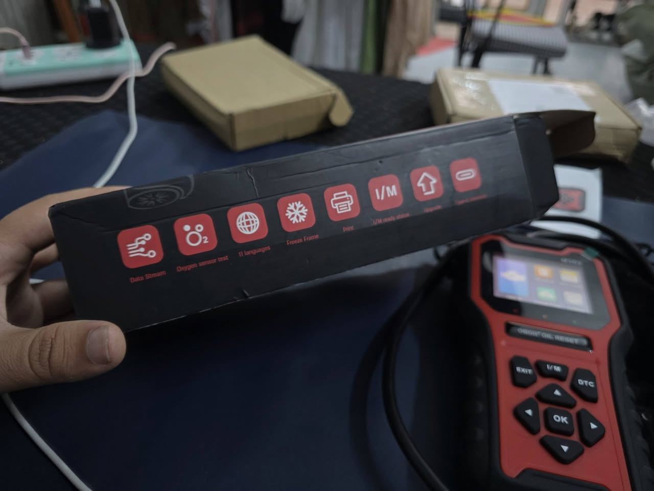 جهاز فحص اعطال سيارات نوعية راقية ويرهم على كل السيارات والي يريد فديو موصفاته يجي خاص


**إذا كنت صاحب هذا الإعلان وتريد حذفه لأي سبب، رجاءا أرسل رسالة إلى الدعم الفني**