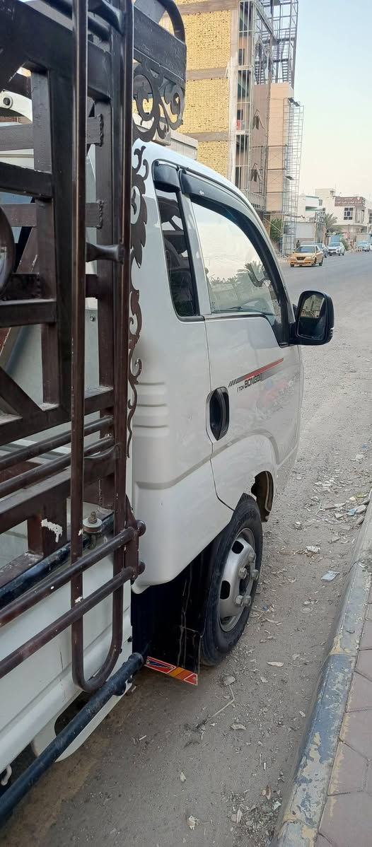 السلام عليكم فحل مسكر مكفول موديل 22 أبيض بااسمي ماتتخسر دينار جاهزه الحله نادر الثالثه 
السعر 210 بيه مجال بسيط 
***********
