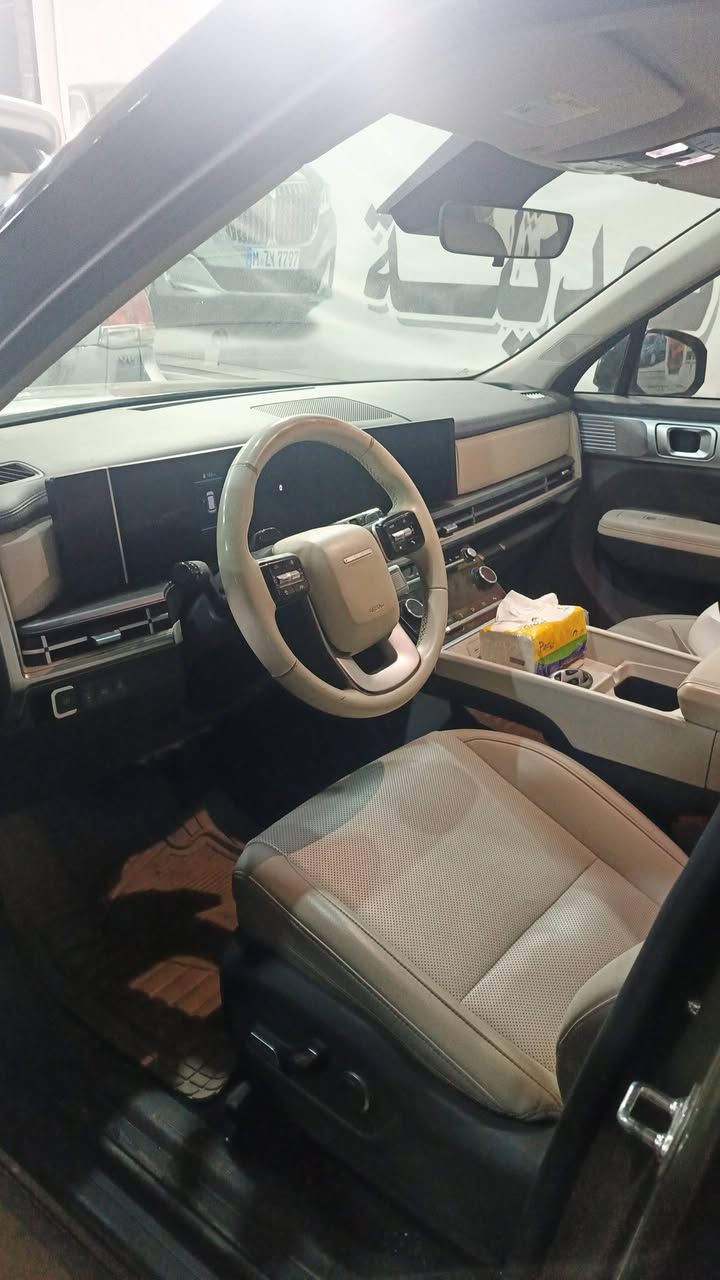 السلام عليكم
سنتافي ٢٠٢٤ وارد امريكي لون مميز 
2500 تيربو المرغوب 
بأسمي تحويل ثاني يوم بيند صبغ وجنطه مبدله باقي السياره كفاله
لغد شاصي كير مكينه كفاله 
ماشيه 18 ألف ميل 
سبعه راكب
شاشه متصله كشنات جلد كهرباء 
جنطه كهرباء 
ويل ١٨ 
بيها بارد بدايه القماره أثر تحميل مملعوب بي 
مكاني سبع البور ***********
السعر ٢٢٥ ورقه
