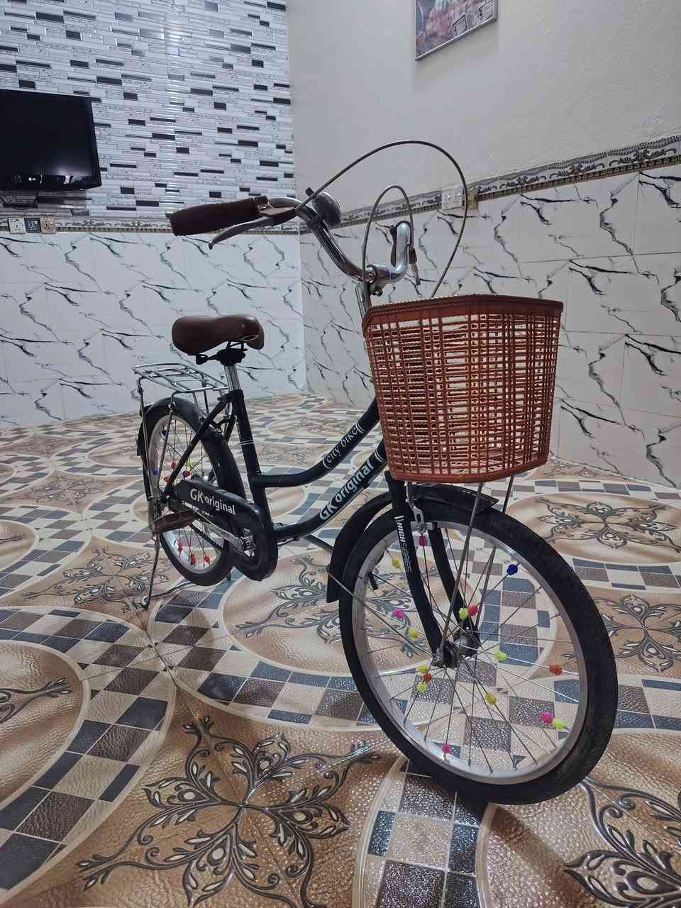 البيع بسكلات
سعر لواحد ب ٥٠
***********
