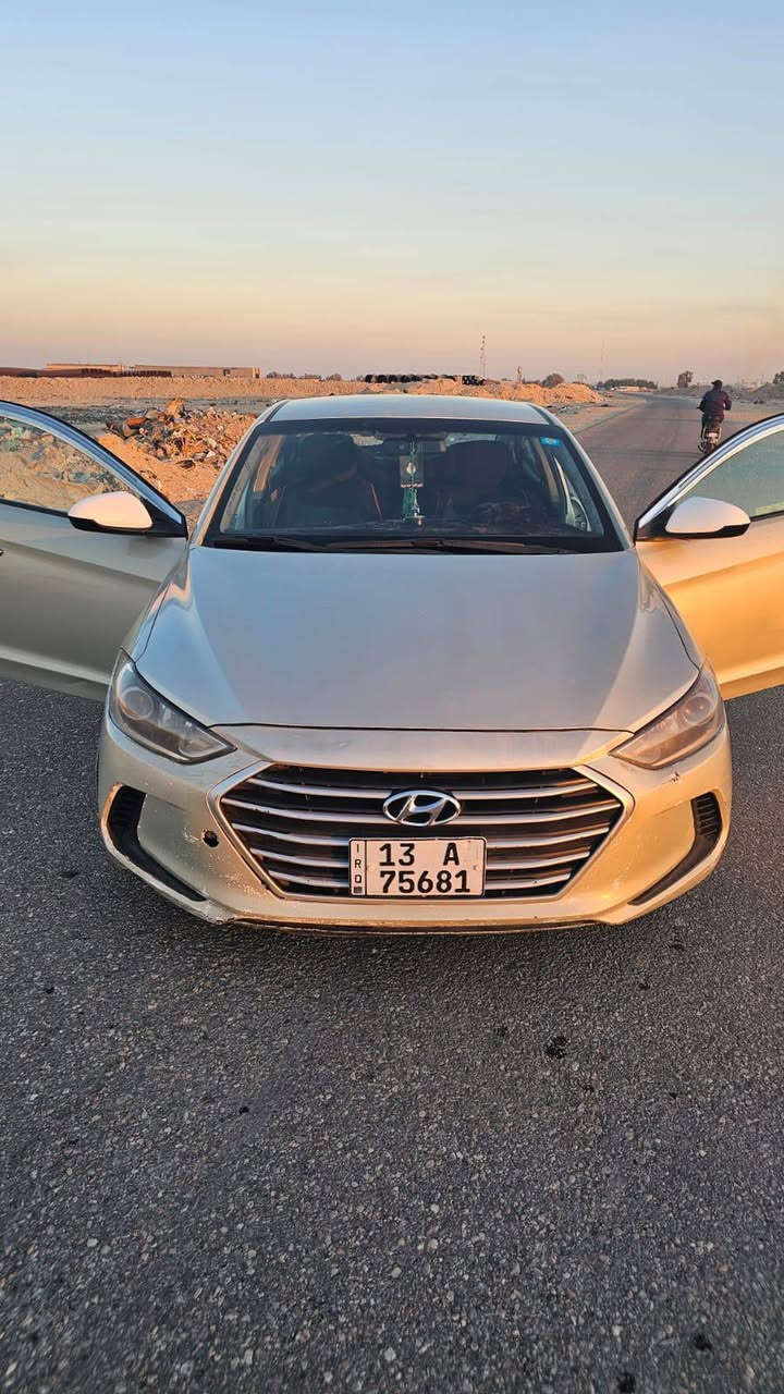 السلام عليكم النتره 2017  وارد امريكي بيه جاملغ جهت السايق وبنيد  مكينه 2000 دوش  تخم تاير جديد  حداديه جديده  زنون عالي ناصي سياره  بسمي  مشروع وطني  تحويل ثاني  يوم  السعر    118  وبيه مجال   *********** تصل        بكاني بصره   ما متواجد على الفيس
