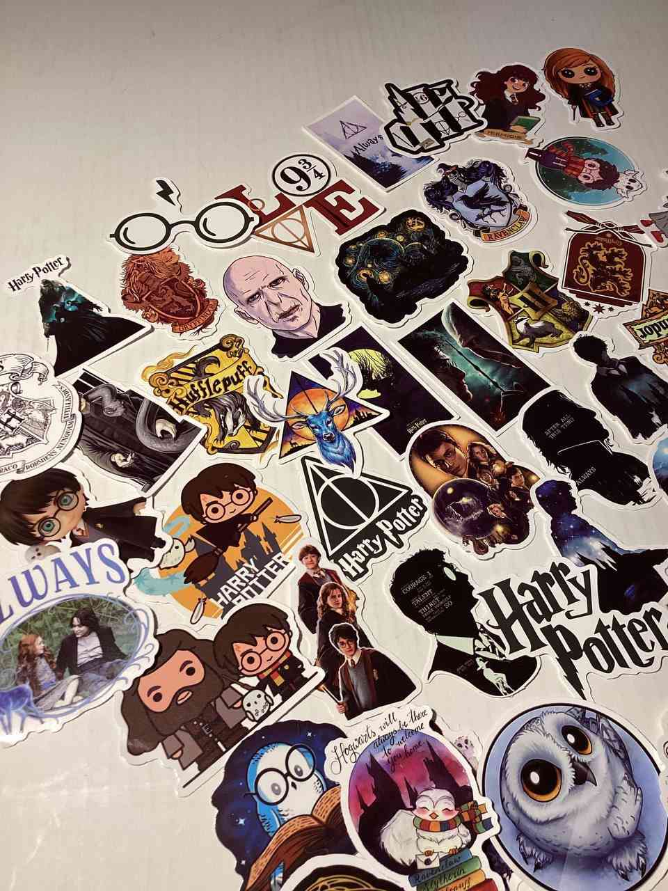 ‼️ جمله ‼️ جمله ‼️ جمله ‼️ متوفر جميع الاستيكرات ضد الماء ضد الخدش لصق قوي جداً البكج 50 قطعه مقطع سعر الدرزن 24000 دينار توصيل 5000
تواصل***********
