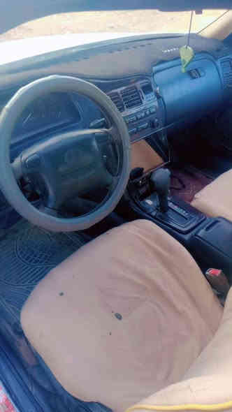 يلا السلام عليكم سياره كريستال للبيع سياره مقفوله من القص وراء الضربه والاصولياته السياره متعوب عليها مال جناي مكينه وقير ويا الكرتون مكلف بالنشر رحم الله والديكم خاص ماكو واتساب ماكو السعر 52 وبيها مجال***********
