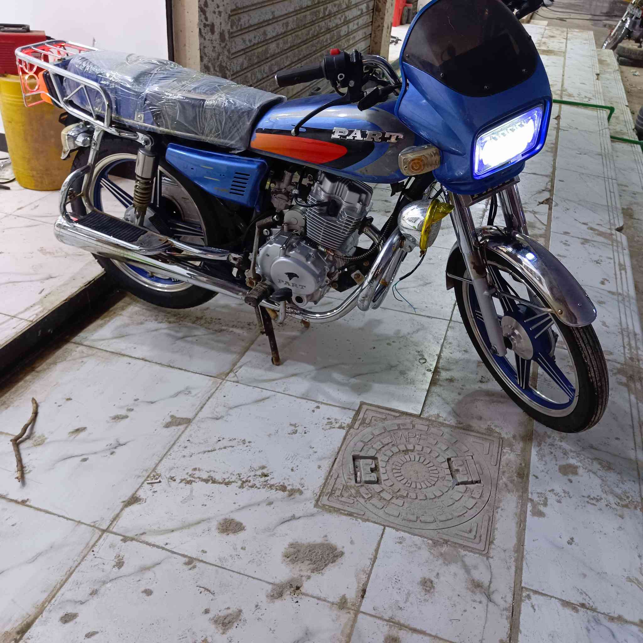 السلام عليكم بارت PART للبيع الدراجه كفاله كفاله كفاله 
موديل 2023 اوراق اصوليه  من مجمع الكرار 
مستعجل عله بيعته كلش كلش 
رقمي   ***********.     
          ‏‪***********‬‏.
