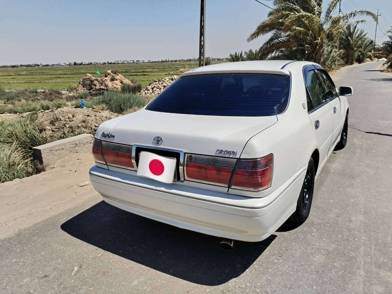 للبيع ملكه كراون موديل 2002كصتين متومه رقم كركوك طبق الاصل سنويه وملسق شرط الحاسبه مكينه ففتي مكينه وكير تبريد ثلاجه حداديه تخم تاير كهربائيات تخم سماعه مري شفط كامره خلفيه سياره كارتونه السعر 32وبيه مجال مكاني النجف اتصال فقط ***********
