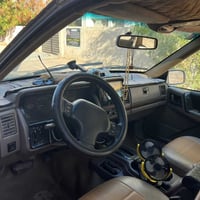 Jeepجيب  موديل 95  كير مكينه بطه  مكفول من تنقيص وتبخير جدد تخم تاير ج...