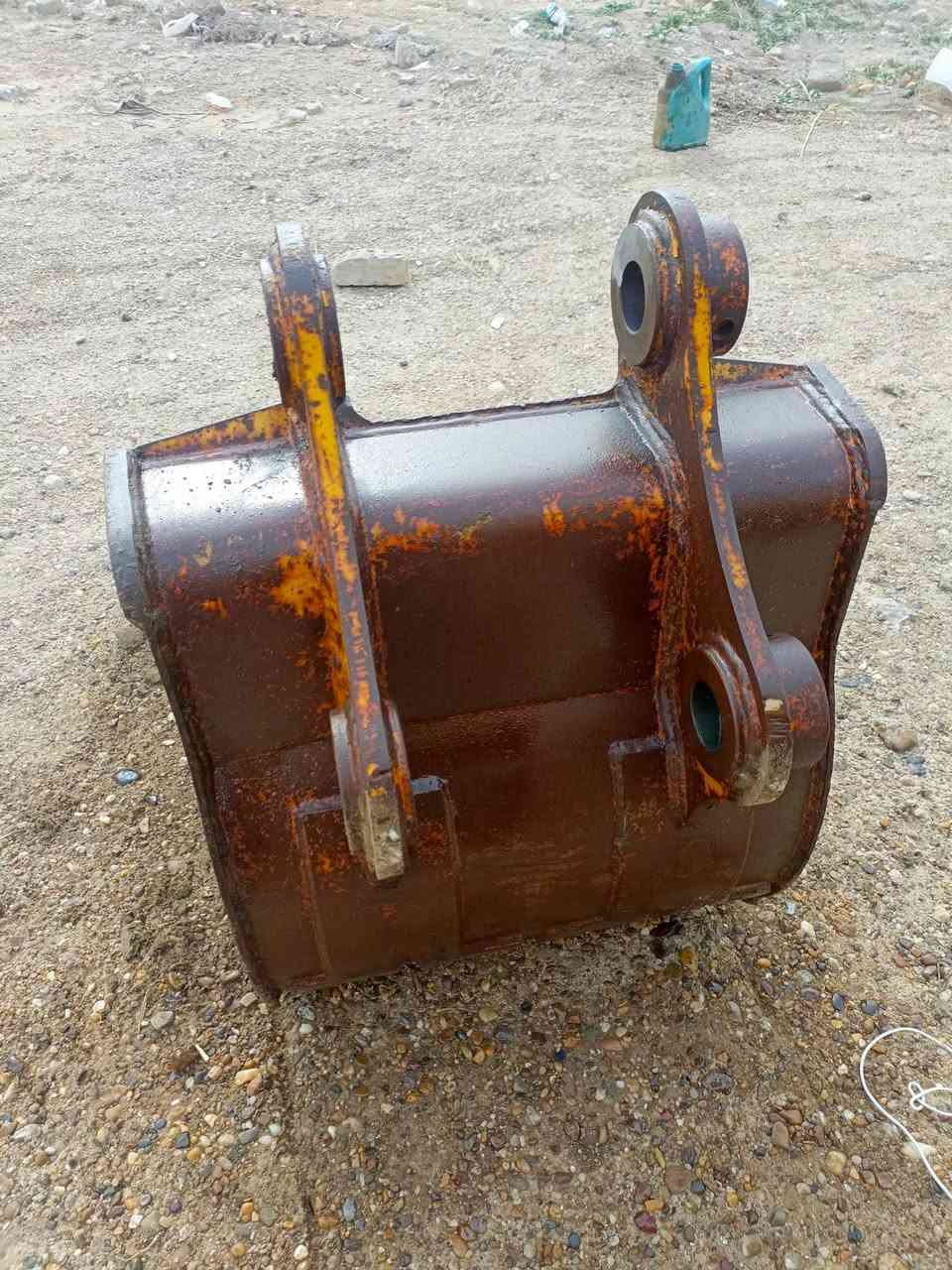 كيله عرض 70 بيامه 60 كيله بلاديه نضيفه جدآ مابيه قطره لحيم مكاني رمادي للبيع سعر 900  الف او مراوس بكيله  50 استفسار ***********
