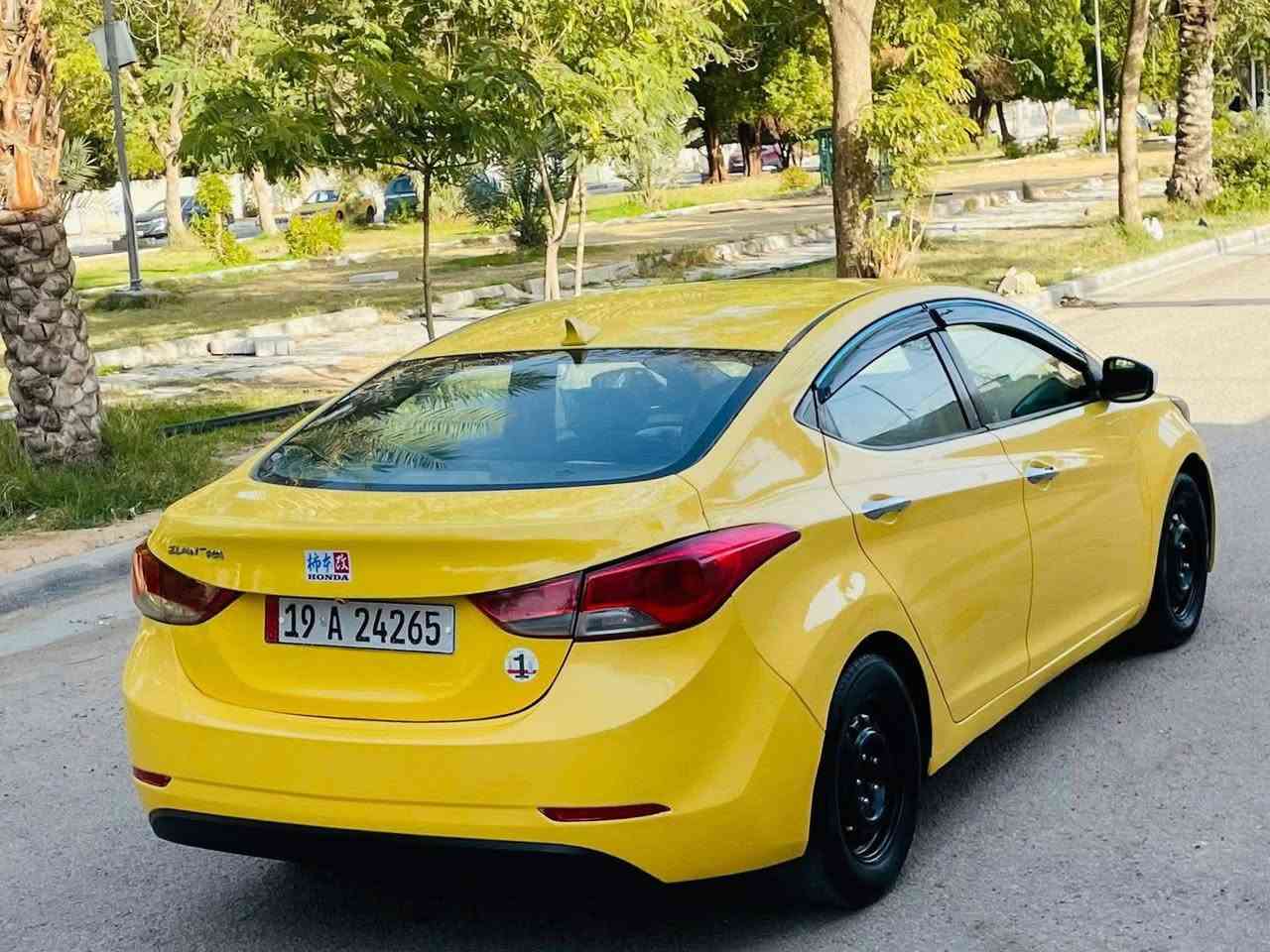 سلام عليكم البيع هونداي إلنترا موديل 2013 وارد امريكي حادث دعاميات بدون تبديل سيارا صور الحادث بل منشور سيارة جديدة وجاهزة من كلشي تبريد ثلج حدادية تخم تاير كير ومكينة 1800 ما مفتوحه دوش مكفولات سيارة احله من صور هيه غرامات مصفره سنويه 2028 بسمي
 السعر 92 
لاستفسار علا رقم *********** 
مكان سيارة كربلاء مكلف ب نشر
