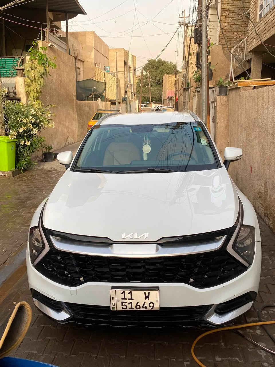 سبورتج مديل 22خليجي كفالة عامة بيهة بس طخة بل جاملغ الأمامي عل كد إصبعين وعايفهة ما مصلحة سبير ما نازل ماشية 59 الف مكاني بغداد الجديدة *********** السعر 193 بيهة مجال بصيط جدا 
ملاحضة السيارة فول مواصفات عدة الفتحة
