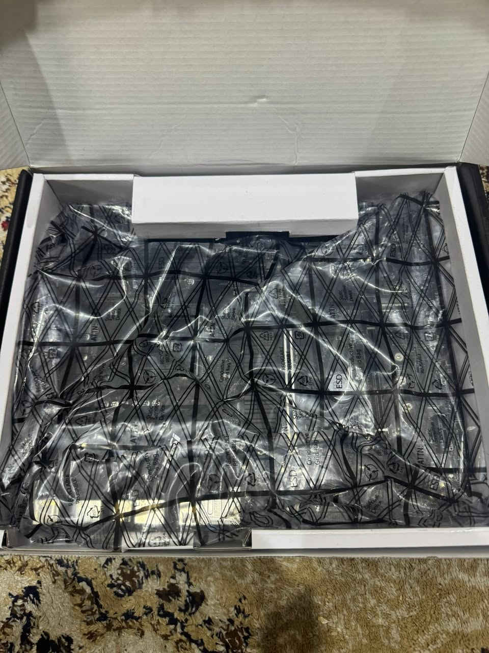 السلام عليكم 
مذربورد مستخدم
 قليل ضمان شهر
MSI 
B550
سعر 125 الف


**إذا كنت صاحب هذا الإعلان وتريد حذفه لأي سبب، رجاءا أرسل رسالة إلى الدعم الفني**