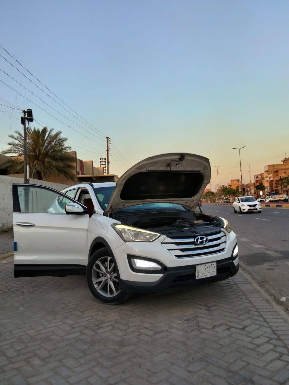 السلام عليكم
هونداي سنتافي للبيع خليجي
لون ابيض صدفي
موديل 14 
مواصفات نص فول 
3 قطع تبريد
ليد نهاري 
مانع انزلاق
ازرار بيانو 
وضعيات  قياده 
اشاير بل مري شاشه اعطال
اشاير بل مري 
شاشه اعطال 
رقم ديالى مشروع وطني 
دوشمه عام
تطعيم صاج
مكينه 4سلندر 2400 دوش
تحكمات ستيرن 
تبريد ثلاجه 
السياره بيه اقل الصفحه صبغ اثر شخوط بدون تكم بدون دواخل 
مكاني بغداد الشعب 
سعر 128 وبيه مجال 
***********
***********
