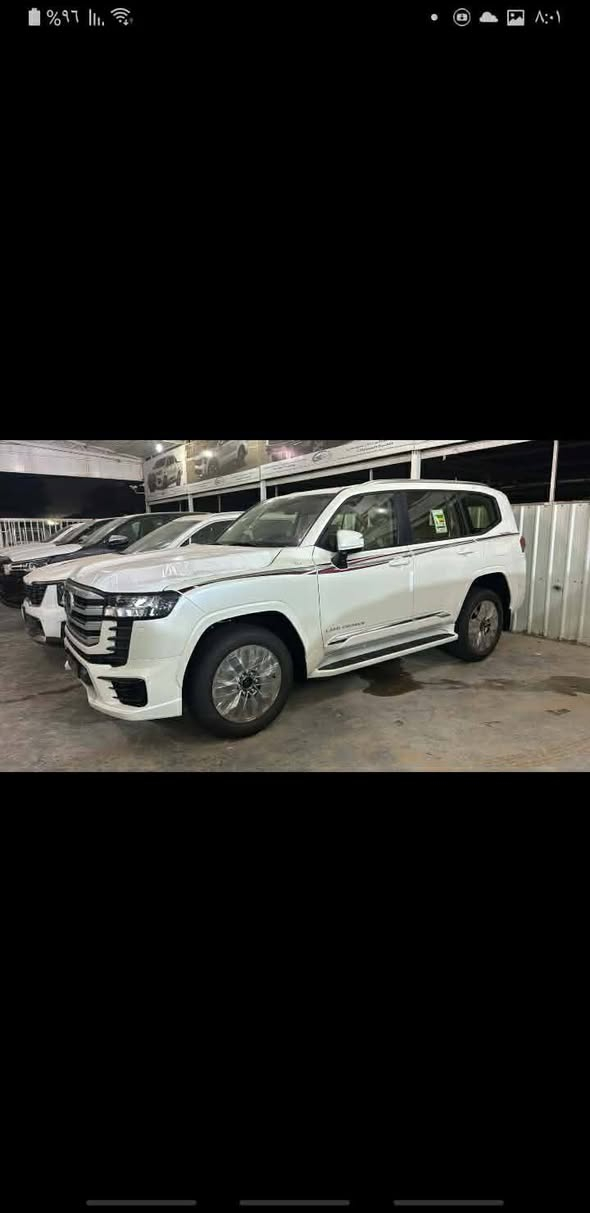 سلام عليكم لاندكروزر موديل 2025فول مواصفات لمتدد رقم بابل شهداء للبيع زيرو السعر 8وربع ***********
