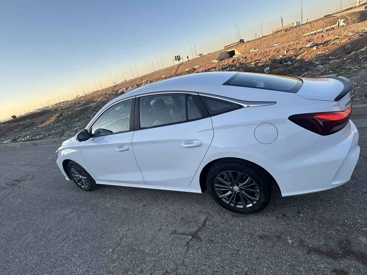 Mg gt 2025
فولل لوكژةري 
سلايد 
٤ كاميرة
بةسمة
جلد
بريك بةسمة زؤر مواسةفاتي تر
١٢ هةزار km 
رؤيشتوة
هيچي نية ٢ قؤپي زؤر گچكةي لة دةرگاي سايةق هةية 
وةكو سفر واية هةمو شتةك بيلادة
*********** 
بؤ نرخ و زانياري زياتر پةيوةندي بكة
