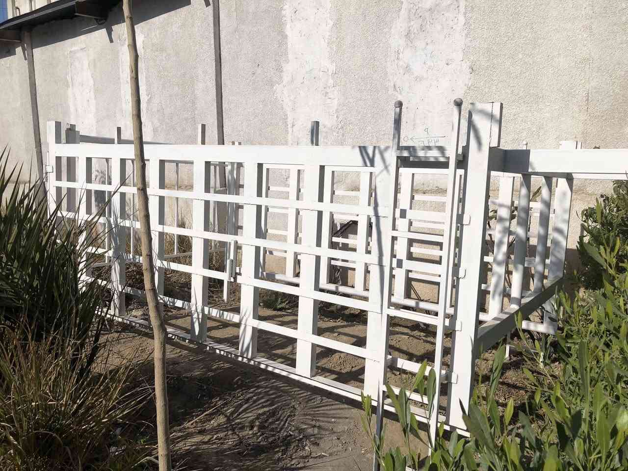 سلام عليكم 
متوفر محجر مع الاقواس كيا حمل نثيه للبيع السعر 400 وبي مجال 
واتساب او اتصال 
***********
ملاحظة الاقواس موجود
المكان بغداد
