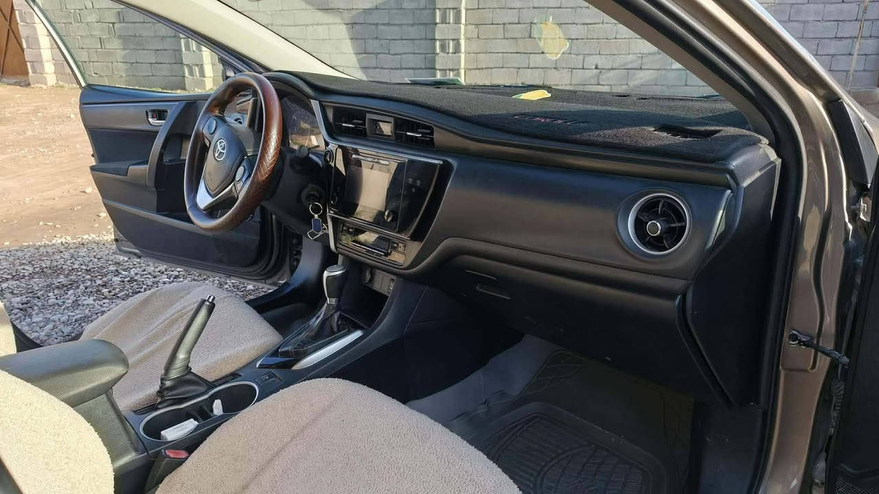 سلام عليكم كورلا لبيع موديل 2017 وارد امريكي سنويه لل ٣١ رقم اربيل شرط تحويل او وكاله الضرر مرفق مع صور العنوان ديالى قرتبه ***********
