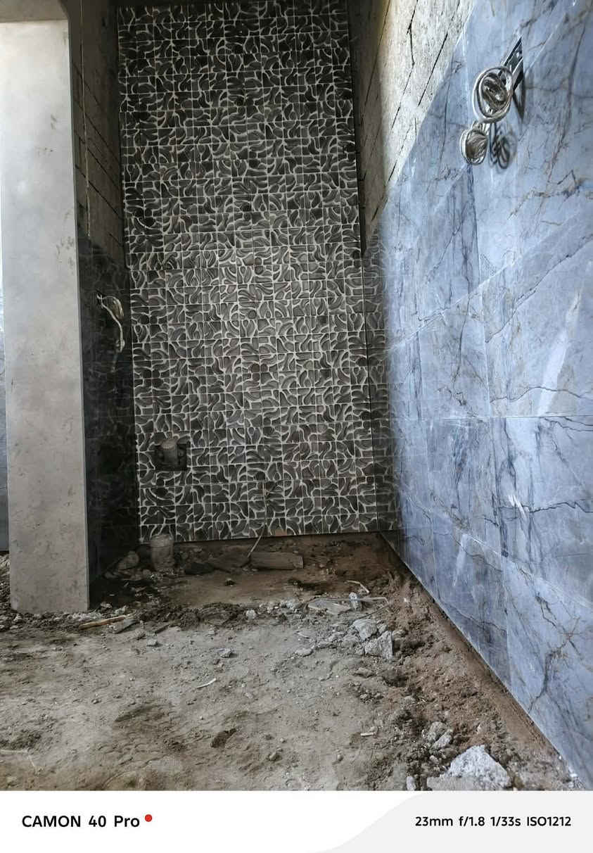 السلام عليكم اصطه سيراميك متفرغ حاين
***********
