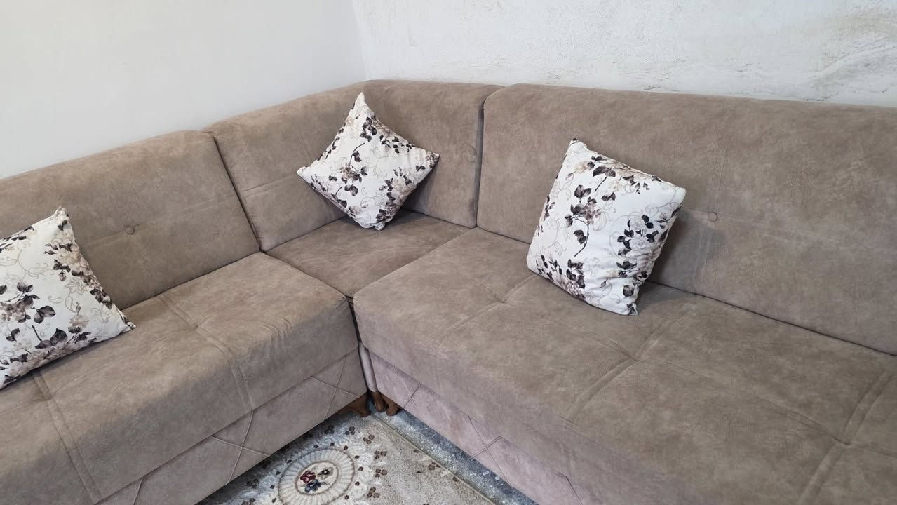 ئێڵ ١٠ نەفەری ڵۆک نرخی ٣٠٠ لە ڕانیە🌺🌺🌺


**إذا كنت صاحب هذا الإعلان وتريد حذفه لأي سبب، رجاءا أرسل رسالة إلى الدعم الفني**