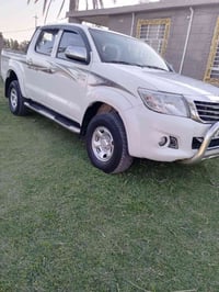 هايلوكس • فورويل • ٢٠١٤