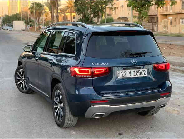 مارسيدس GLB250 موديل 2023
رقم شمالي ب اسمي
وارد امريكي حادث بسيط جدا 
مواصفاته 
فول
بانوراما كامل
انارة محيطيه
داخل جلد ابيض
لايت زينون 
حساس وكامره خلفيه
مري شفط
7 راكب 
شاشه الداخليه وشاشه الاعطال الشكل الجديد
كراسي كهرباء بالكامل + مساج
برنامج عربي 
بعد هواي كلش مواصفاته
..
تصليح درجه اولى على ايدي مابيه نقص اي شي

السعر المطلوب 32.000 دولار بيه مجال
مكانه السيديه او اليرموك 
رقمي *********** بغداد
