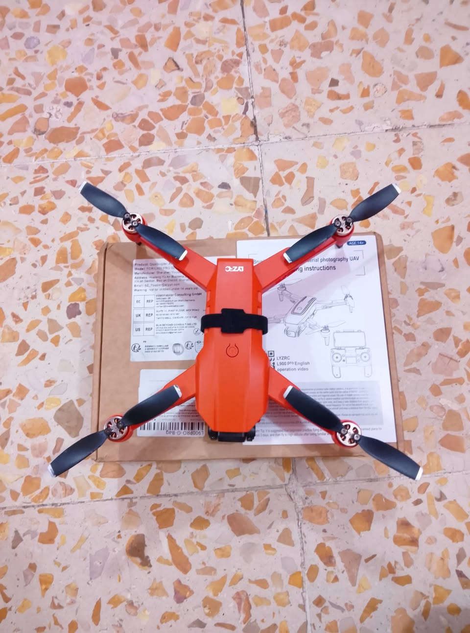 للبيع درون L900 Pro (الاحزام الأسود) ✈️🔥
استخدام خفيف ونظيف جداً 👌
• كاميرا HD تصوير واضح وثابت
• مدى طيران قوي وتحكم سلس
• تثبيت ارتفاع + رجوع تلقائي
• قابل للطي وسهل الحمل والتنقل
• مناسب للتصوير والاستكشاف والمتعة
• بطارية وحدة بحالة جيدة ووقت طيران ممتاز
• الدرون مفحوص ويشتغل بدون أي مشاكل
📦 الملحقات: الموجودة فقط بالصورة
💯 الجهاز مرتب ونظيف وجاهز للاستخدام
💸 السعر 45 الف توصيل داخل بغداد فقط ب5
📍 الموقع: بغداد – المدينة


**إذا كنت صاحب هذا الإعلان وتريد حذفه لأي سبب، رجاءا أرسل رسالة إلى الدعم الفني**