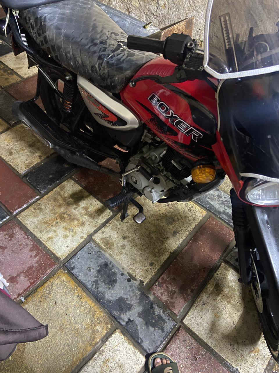 دراجه بوكسر جبلي ماناقصها شي دراجه مرقم تحويل ثاني يوم
*********** السعر مليون و800
