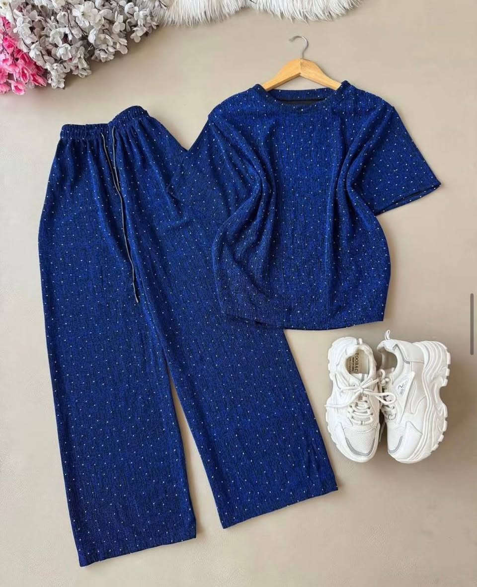 🔻كميه محدوده🔻 
تراك فول  ليكرا  خامه ممتازه ✨ 
قياس فري سايز   
سعر  الدرزن 65  الف فقط 🔥
اقل طلب درزن

للحجز والاستفسار  @Alnoor_94


**إذا كنت صاحب هذا الإعلان وتريد حذفه لأي سبب، رجاءا أرسل رسالة إلى الدعم الفني**