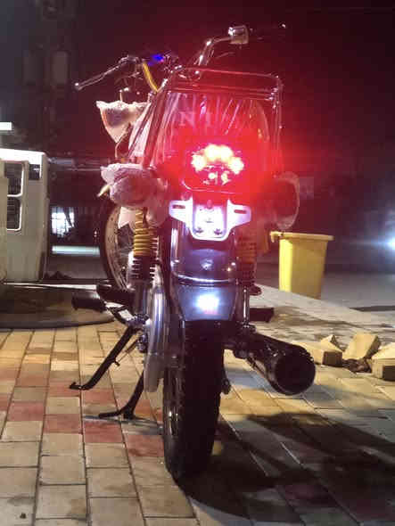 السلام عليكم اربعه كير اسكنر للبيع كفاله عامه صالها شهر من طالعه السعر 750 اني مطلعها ب 850 رقم الهاتف ***********
