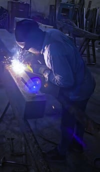 حدادة متنقلة • محل حدادة • بيبان وشبابيج