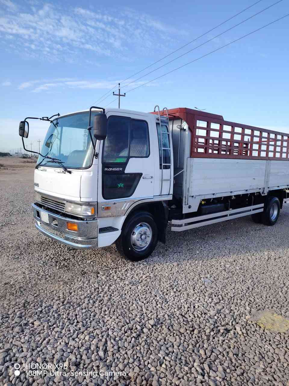 السلام عليكم
هينو طيره ٦ وربع بلادي تخم تايرات سبعين عادي استندر للاستفسار الاتصال على الرقم هذا *********** العنوان واسط صويره مستعجل
