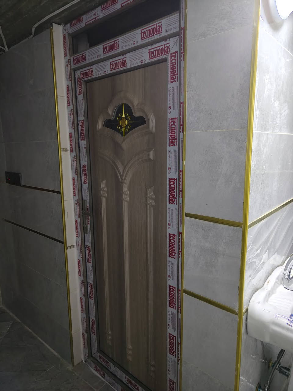 .......... مرحبا زبائننا الكرام..
#معمل #الساير

عالم pvc لصناعه كافه أبواب و شبابيك بلاستيك 
 نضمن كل اعملنا بجودة عالية وأسعار تنافسية 
 
ابواب وشبابيك بلاستك #جديد #مستعمل

1-🔸ابواب داخلية  بقفل تركي 🔐 

3-🔸جرجوبه +برواز pvc

4-🔸ضمان الباب وضمان التركيب من اي عيوب صناعية او فنية 

#واتساب / ***********

#العنوان #العبور #مغابيل #شركه #الكهرباء #ال400
#معمل #الساير
