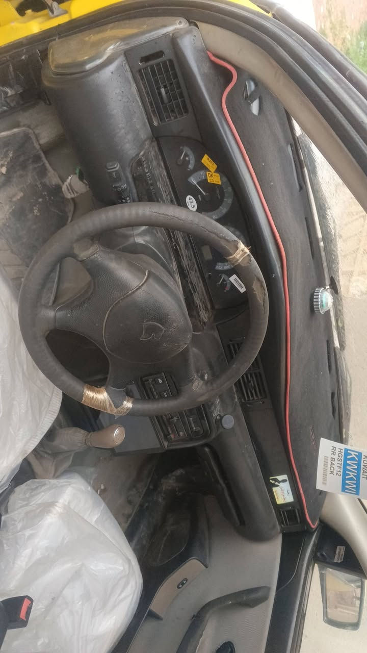 السلام عليكم شباب للبيع سمند موديل 2009
مكينه تبخر صدر نص عمر 
مشط ستيرن جديد 
داينمو جديد 
سلف جديد جويتر جديد نوزل جدد تخم تاير جديد فرممه جديده 
سياره حلوه 
غرفه كلش حلوه ونضيفه شاشه  ضفيره جديده 
جامه جديد 
هزه جديده رقم دولي بسمي تحويل مباشر 
سياره معروضه 25 وبيعه مجال   العنوان بغداد الشعب قرب القوس مال بوب الشام ‏‪***********‬‏
