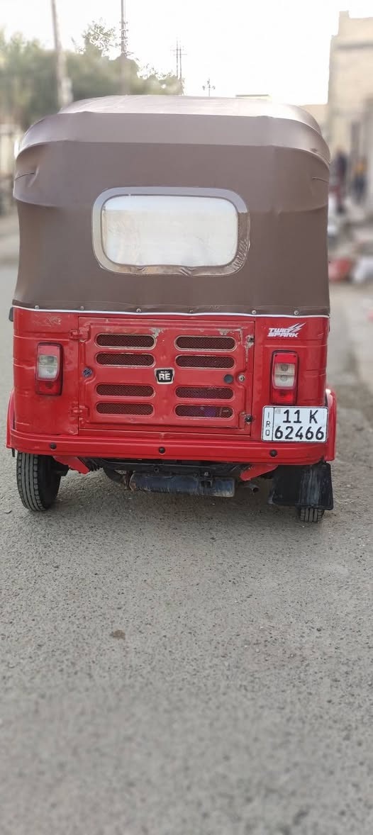 تك تك 18 مكفوله عدى الدوس معمره رقم وسنويه سعرها 6 ملايين وبيها مجال قليل مكان مدينة الصدر حي الكوفه ***********
