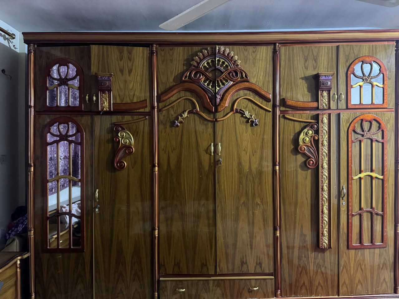 سلام عليكم كنتور مستعمل لبيع ***********
