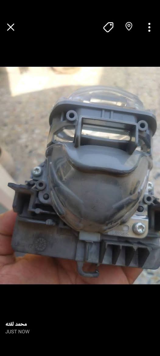 السلام عليكم 
اخوان 

متوفر لايت كورلا جهةالسايق موديل 23 هايبرد ابو اللد Le كلش كلش جديد 
مال تفصيخ بي الماسكات مكسره بس 
سعره 200 دولار 
مكاني البياع 
***********
وعندي كارت لايت كذلك مال تفصيخ وعدسات كلمن سعرها
والفلينه ب25
