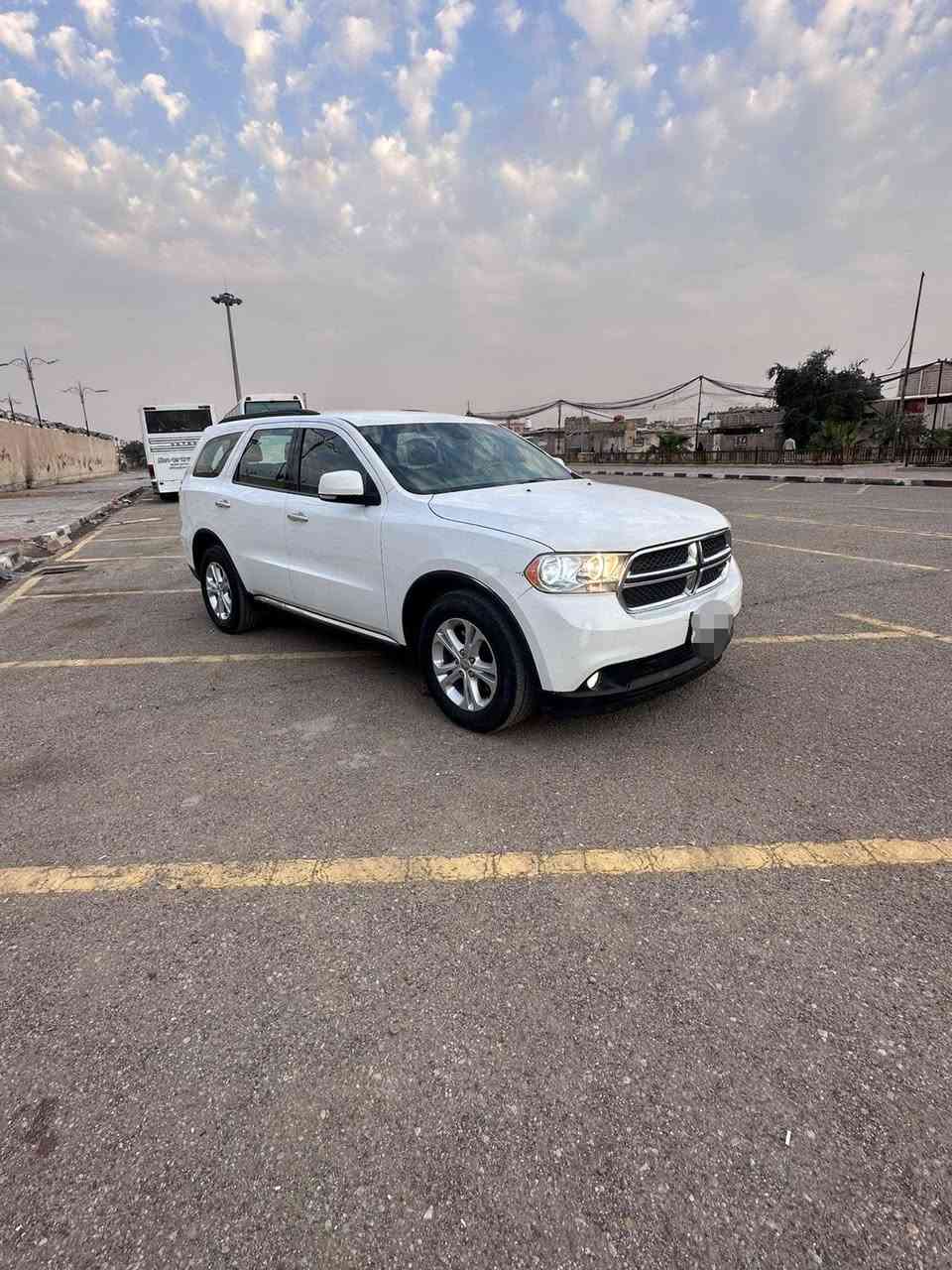 دورنكو موديل 2013 اصل دخول كويت كويت سياره سياره هسه داخله مكفوله من كصه وضربه وصبغه سياره على واضع الشركه جديده كارتون مكينه 5700سياره على واضع الشركه جديده معنه الكلمه متوم أرقام وسنويه ولوحات طبق الاصل كير مكينه كفاله حداديه طخم تاير جديد تبريد ثلج برغي ما بيه نقص سعر 78 وبيه مجال هاتف *********** مكان العماره
