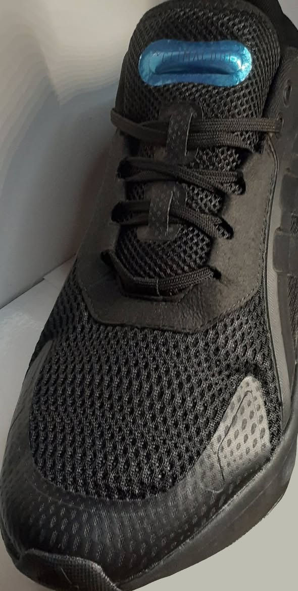 حذاء رياضي  Adidas مطاطي مانع للانزلاق وزن صفر مناسب للجري والتمارين الحجز والاستفسار مراسله الصفحه


**إذا كنت صاحب هذا الإعلان وتريد حذفه لأي سبب، رجاءا أرسل رسالة إلى الدعم الفني**
