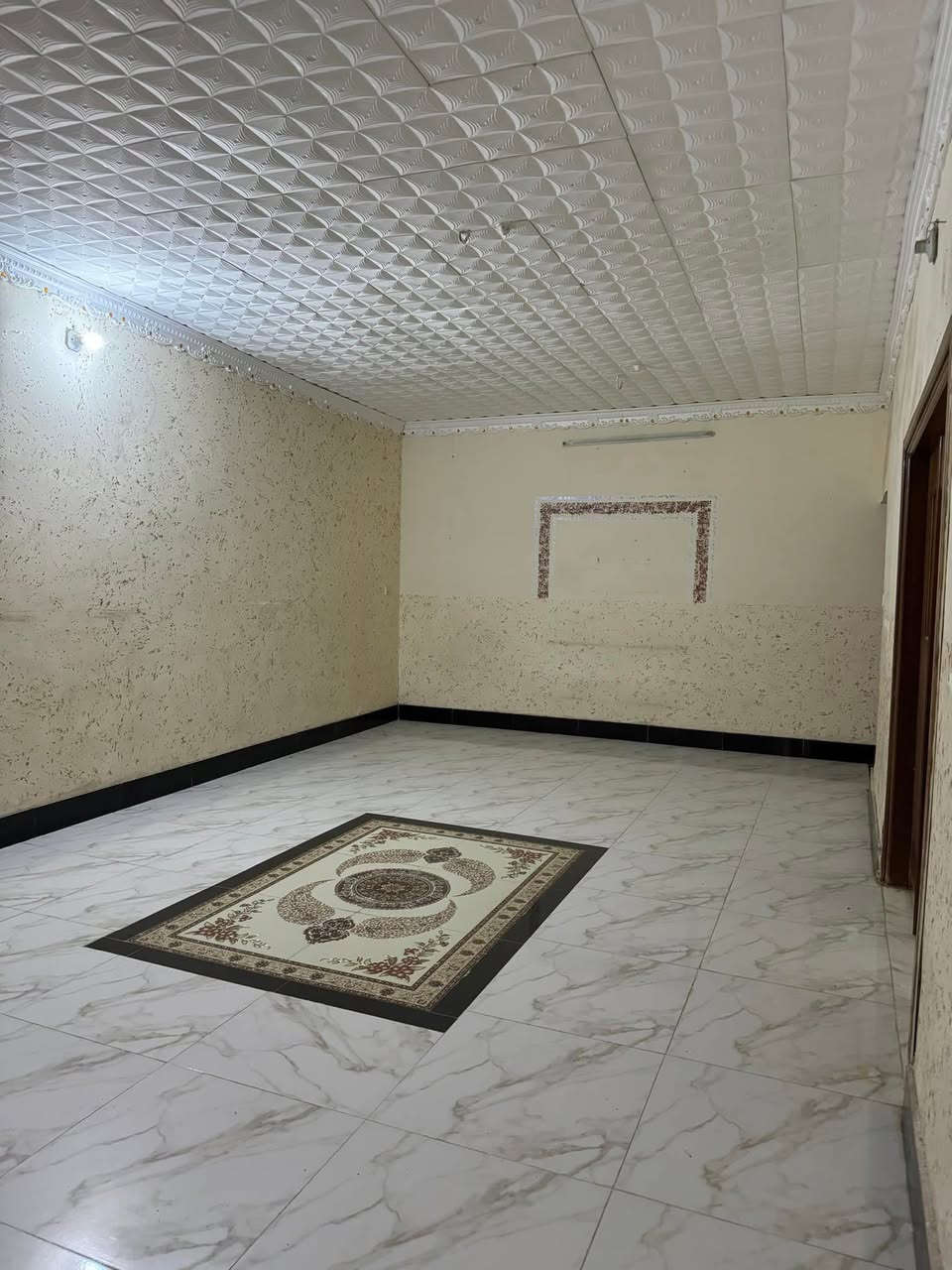 عقار للايجار  طابقين في محيزم قرب مدرسه الاقدام
المساحــــــة //220

الطابق الاول 

كراج + حديقه ،غرفتين ،ومطبخ ،وصاله ،وكندور وصحيات 

الطابق الثاني 

غرفتين ،صحيات ،

للاستفسار عبر الارقام اوً مراسله الصفحه 

       

 🏛#مــكــتــــب_الــخــضــراء_لـلــعــقــار 🏛

                   #لمن_لديه_رغبه_في

⭕️عرض عقار او قطع 

⭕️للبيع بواسطه اعلانات مموله مدفوعه ثمن وتصوير عقارات مجانا 

⭕️مراسله البيج او الاتصال عبر الارقام 

  

   #الموقع ⬇️

مقابل مستوصف حي الامام 

علي ***********📞

 علي ***********
