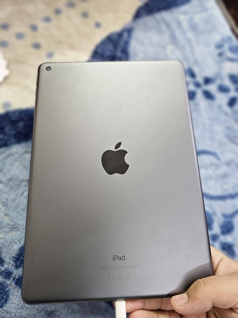 ايباد 7
ذاكرة ٣٢ 
بطارية 90 عدد دورات شحن 336
جهاز نظيف كلش الشاصي مالته نظيف
فقط بي فطر بالكلاسة ما مأثر على شي لأن بس بالكلاسة
مع الايباد قلم شحن يدعم راحة اليد
سعر 120 وبي مجال
تواصل ***********
او خاص ، اذا مغلق ارسل طلب صداقة
