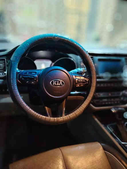 ***********
كيا سيدونا 2020فول مواصفات وارد أمريكي
