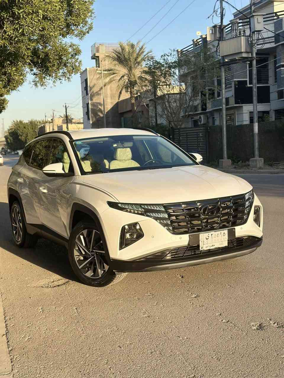 سلام عليكم
توسان خليجي

موديل 2024

مكفوله كفاله عامه

محرك 2000 

مواصفات الخليجي معروفه 

فول ماعدا البنراما

بصمة تشغيل

تشغيل عن بعد

كراسي كهرباء الاماميه

حساسات اماميه وخلفي

توقف ذاتي 

سايدبريك بصمه

رقم بغداد

ماشيه 62  الف

السعر 210 وبيه  مجال

العنوان 📍بغداد الكرخ حي الخضراء 

للاستفسار
***********
