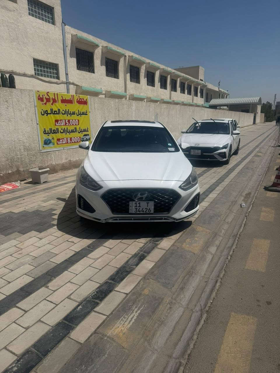 السلام عليكم أخوان سوناتا 2018(بيع فقط) وارد امريكي بيه اربع قطع صبغ فقط ماشيه 140حقيقي بأسمي تحويل ثاني يوم السياره بلواقع احله من الصور مكانه نجف كوفه السعر(127)وقابل للتفاوض للأستفسار ***********
