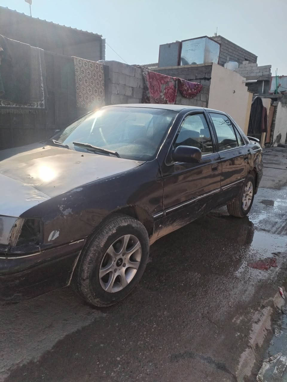 للبيع موديل 92 سنويه من 23 السياره بيه تبخير السعر 18  وبيه مجال
***********
