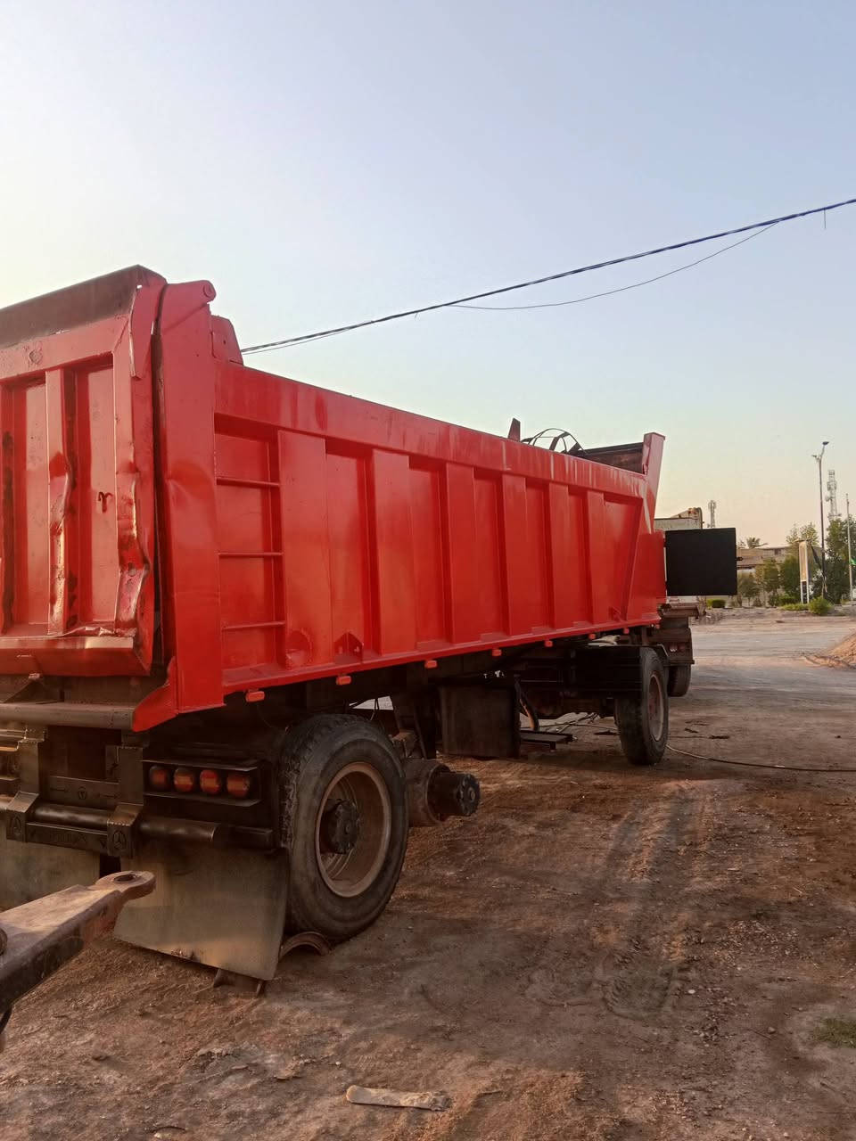 سلام عليكم
عربانه للبيع بدون تاير ولا ويل 
السعر شده وبيها مجال قليل 
***********
