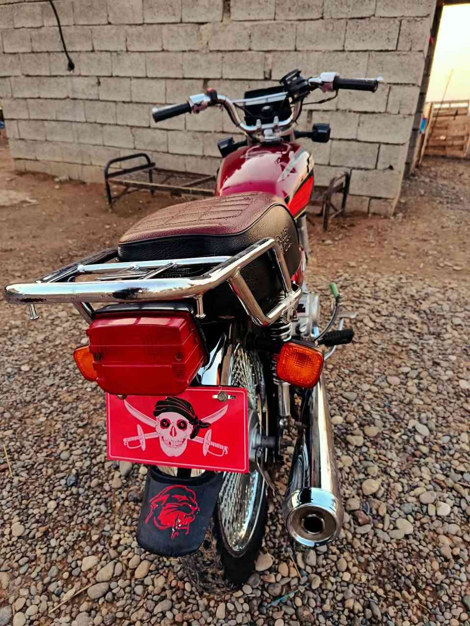 السلام عليكم دراجه للبيع بسعر مناسب  تايگر 4گير  2019 معمر مره وحده شرط لا صرف ولابخار مكاني كركوك التون كوبري 
للاستفسار اتصل على الرقم ***********
