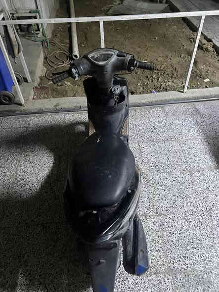 السلام عليكم 🫡 
ماكس عدلة للبيع الدراجة خير من الله مكينة حلوة مجفتة صارلها أسبوع دراجة بيهة نقص بنزات تبديل ابريكها خفيف عدة ذن اي نقص ما بيها واني مرتبها ومداريها دهن وبانزين العنوان العبيدي قرب النزلة مال تربية القديمة والسعر 550$ وبيها مجال رقم الموبايل ***********وبي واتساب هم
